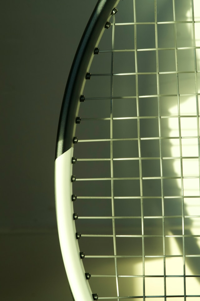 Polyester vs Multifilament Strings